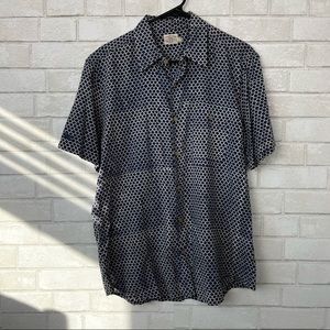 Faherty Navy Blue Scale Patterned Lightweight Soft Short Sleeve Casual Shirt